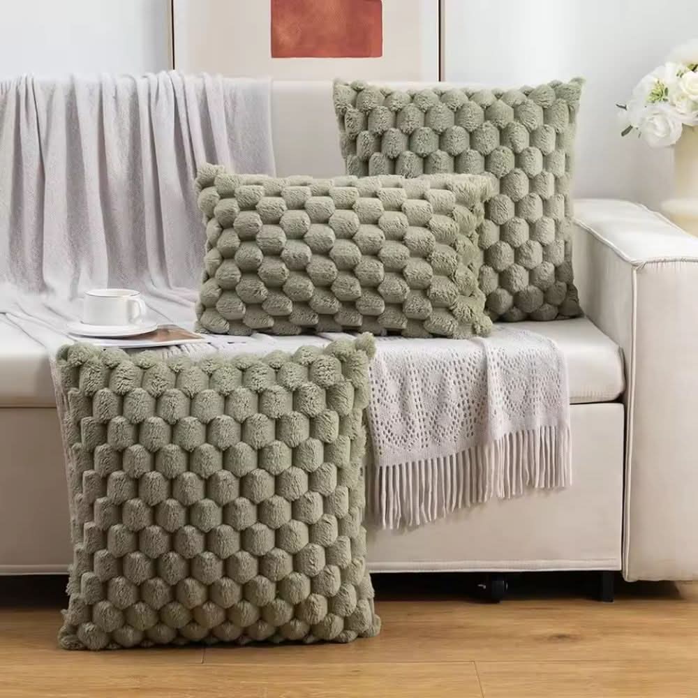 Pillow Cover 3D Plush Grid Machine Washable Zipper Closure