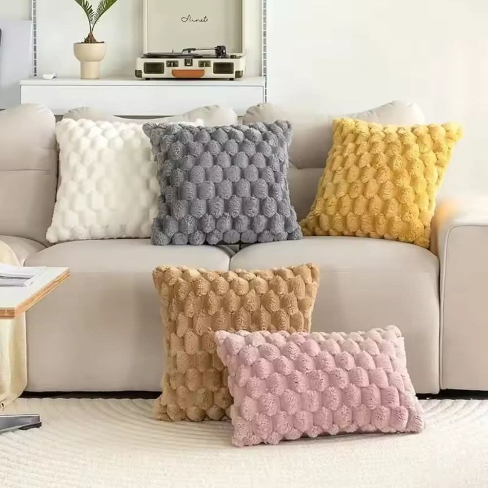 Pillow Cover 3D Plush Grid Machine Washable Zipper Closure