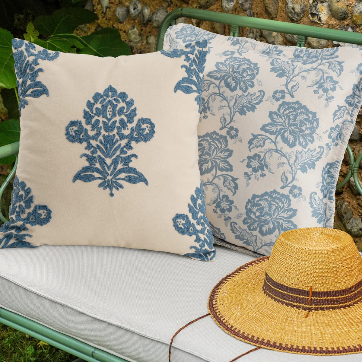 Pillow Cover Floral Mandala Print Cotton Blend Concealed Zipper