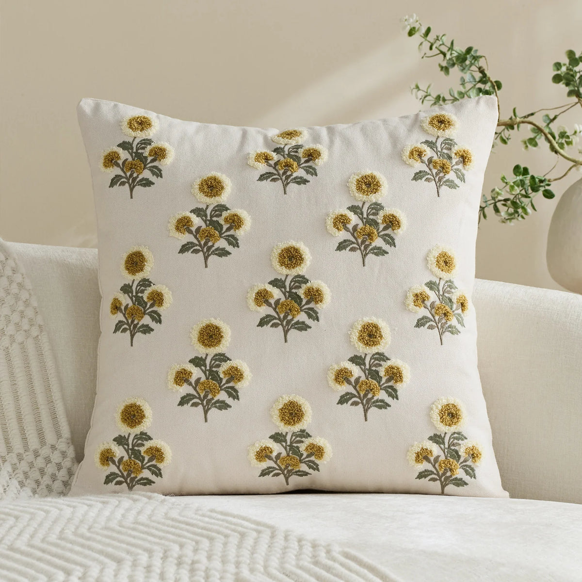 Pillow Cover Hand-Tufted Floral Cotton-Linen Hidden Zipper