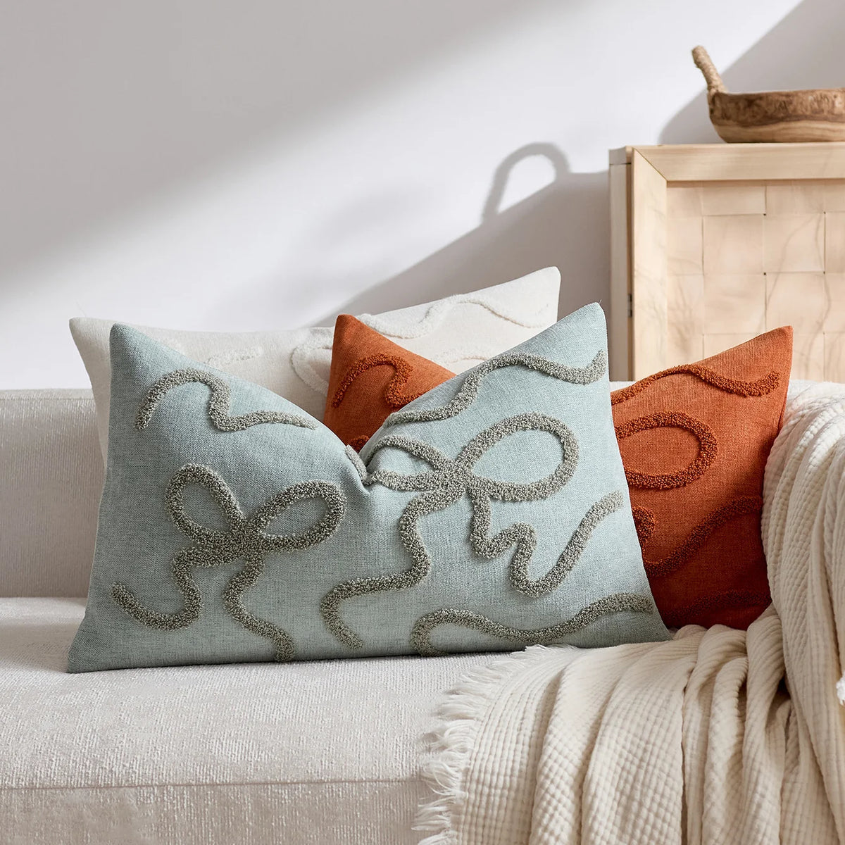 Pillow Cover Linen-Blend Raised Chenille Applique Hidden Zipper