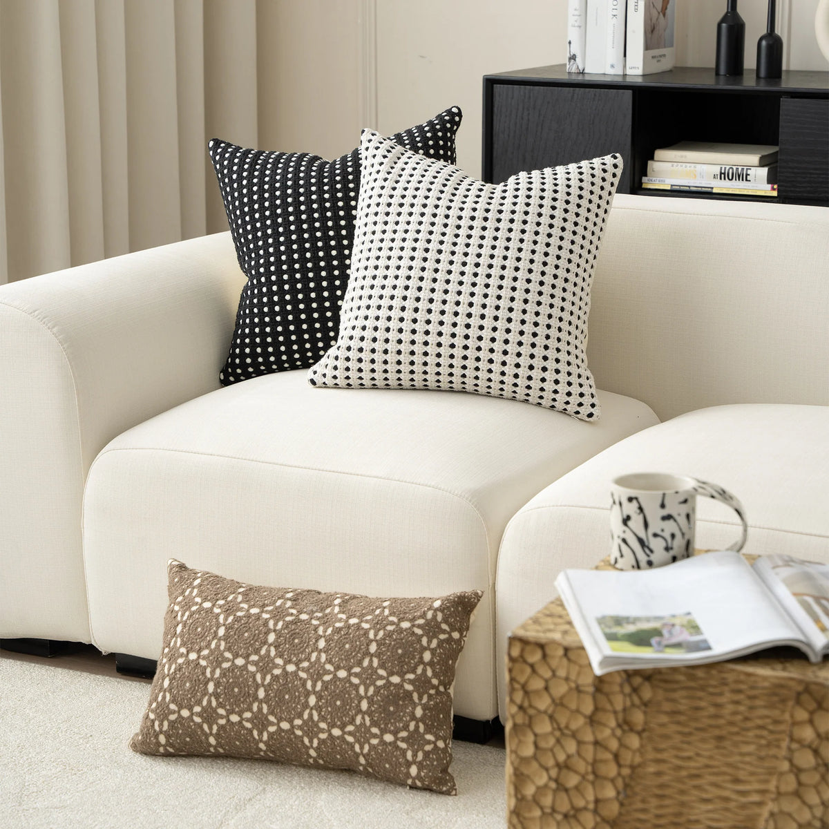 Pillow Cover Point-Tufted Linen-Feel Removable Concealed Zipper