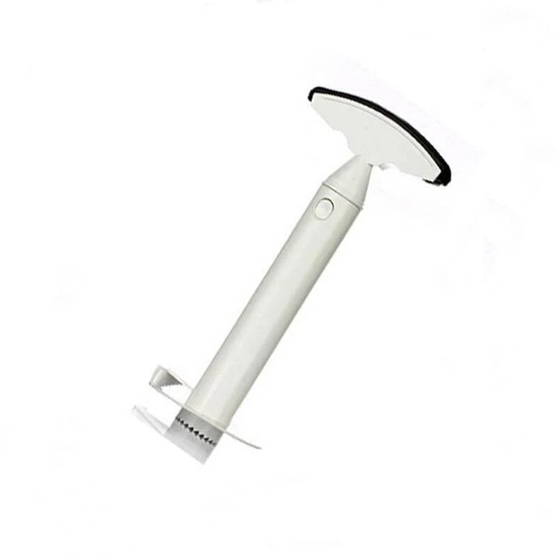 Pineapple Peeler Stainless Steel Blade Non-Slip Handle Peels Cores & Slices