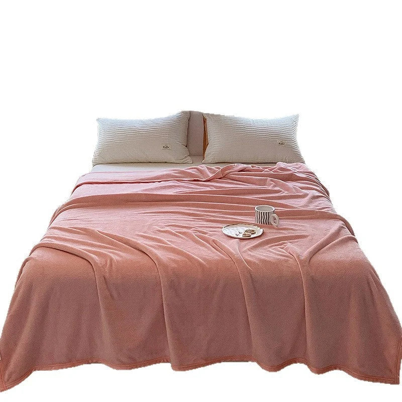 Plush Fleece Blanket Ultra-Soft & Warm Machine Washable