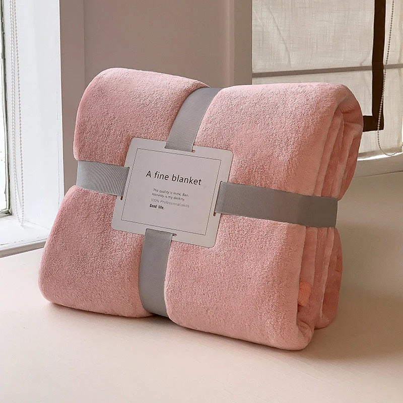 Plush Fleece Blanket Ultra-Soft & Warm Machine Washable