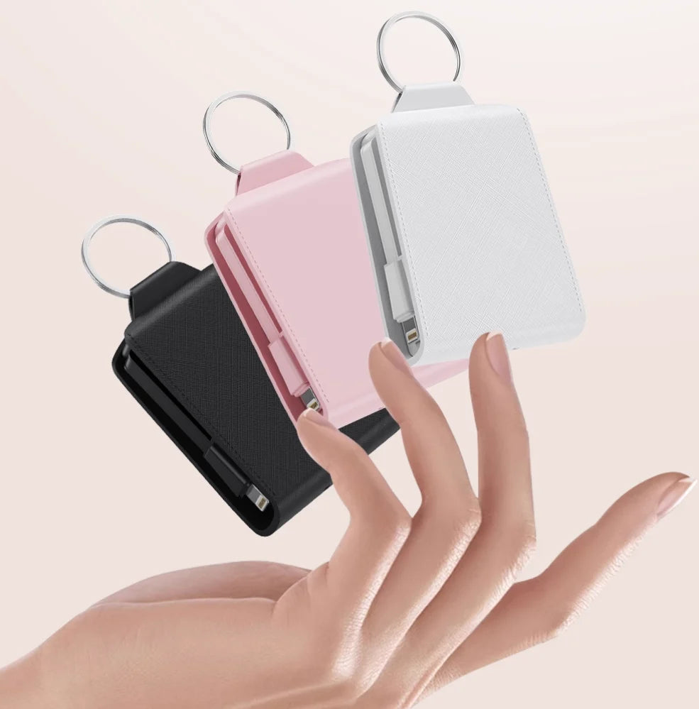 Power Bank Keychain Design 2000mAh Built-In Cable