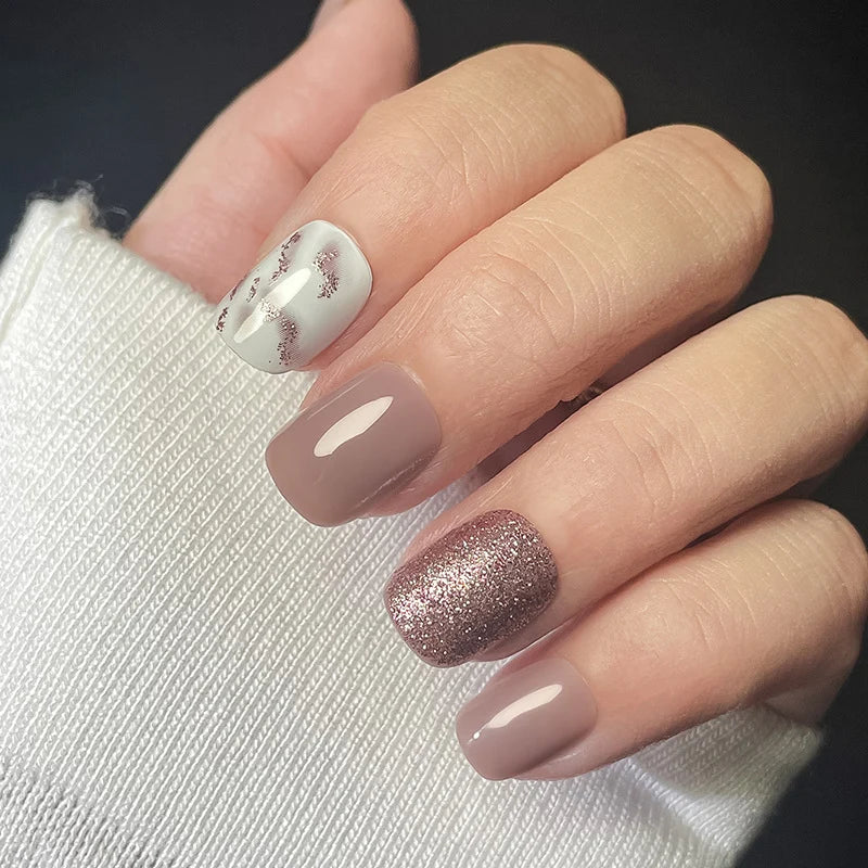 Press-On Nail Set Festive Reindeer & Candy Cane Reusable