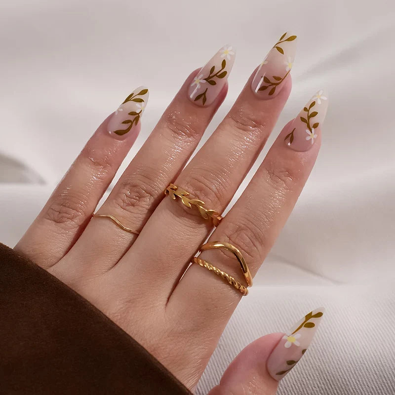 Press-On Nails Festive Holiday Designs Chip Resistant