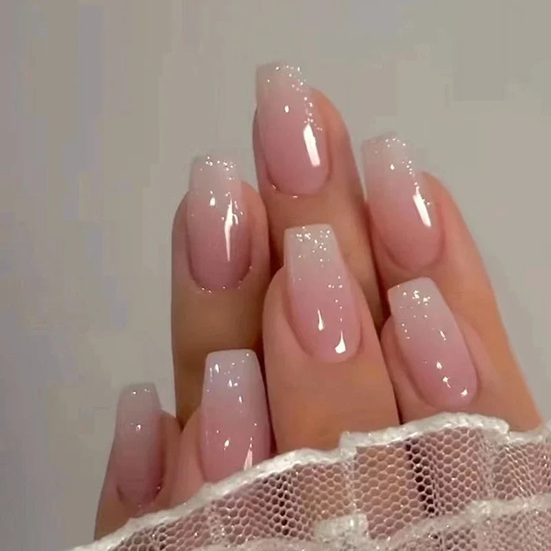Press-On Nails Festive Holiday Designs Chip Resistant