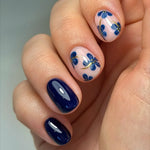 Press-On Nails Holiday Designs Peel-and-Press Comfortable Fit
