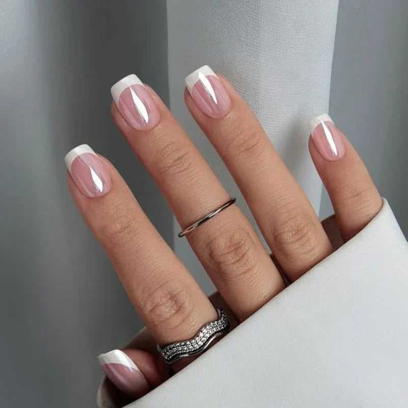 Press-On Nails Holiday Peel-And-Press Reusable & Durable