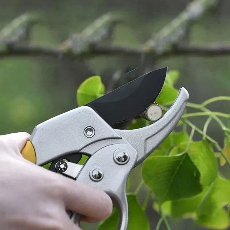 Pruning Shears Ergonomic Rubberized Grip Sharp Blades