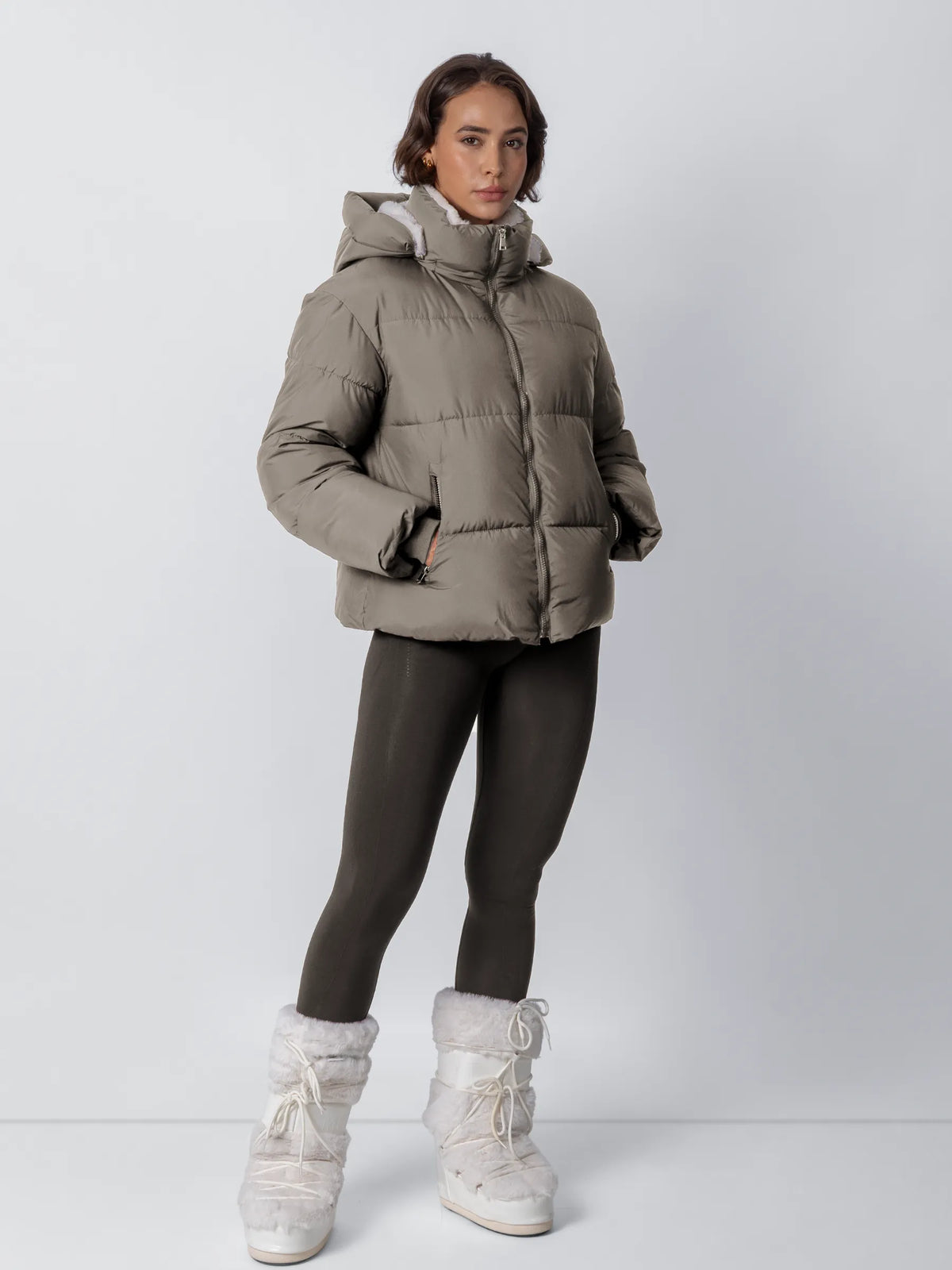 Puffer Jacket Cropped Quilted Faux Fur Lined Detachable Hood
