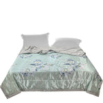 Quilt Set Silky Soft Embroidered 4-Piece Set