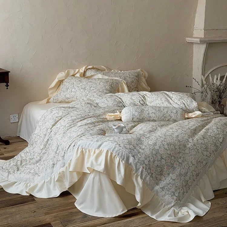 Quilted Bedding Set Breathable Cotton-Blend Floral Jacquard 4 Piece