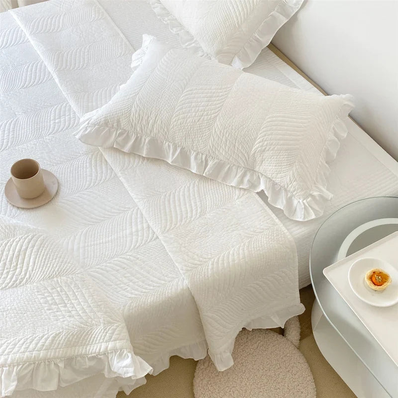 Quilted Bedspread Set Leaf Quilting Ruffle Edge Machine Washable