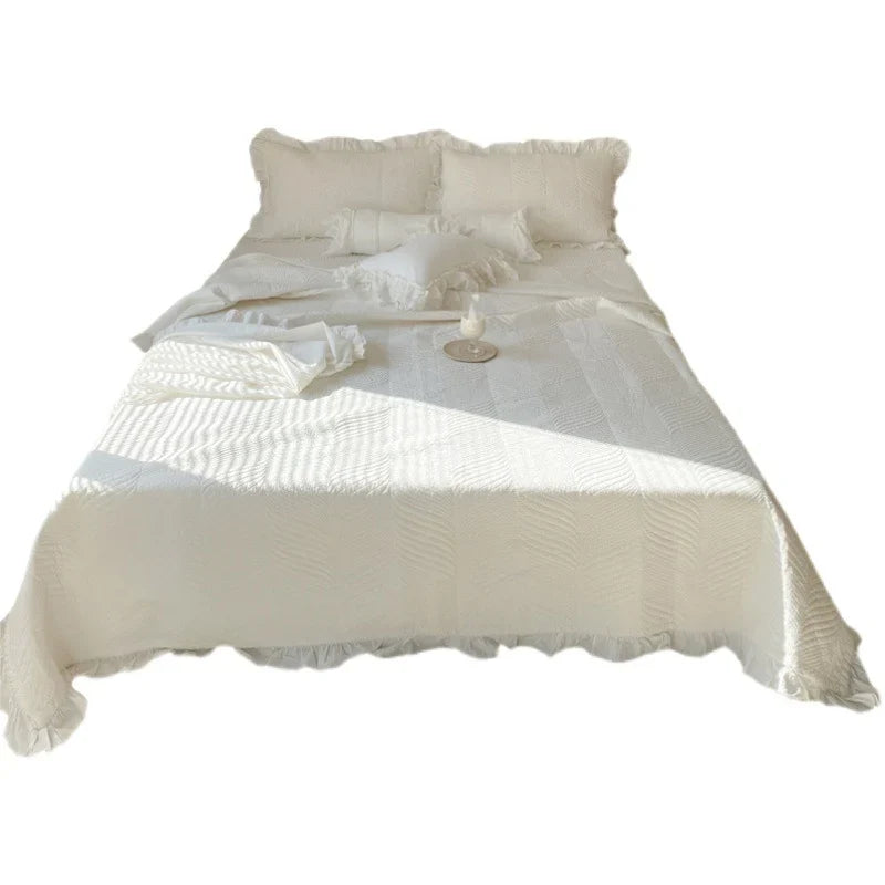 Quilted Bedspread Set Leaf Quilting Ruffle Edge Machine Washable