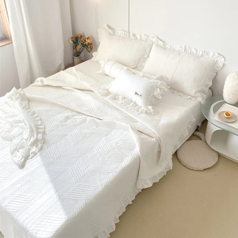 Quilted Bedspread Set Leaf Quilting Ruffle Edge Machine Washable