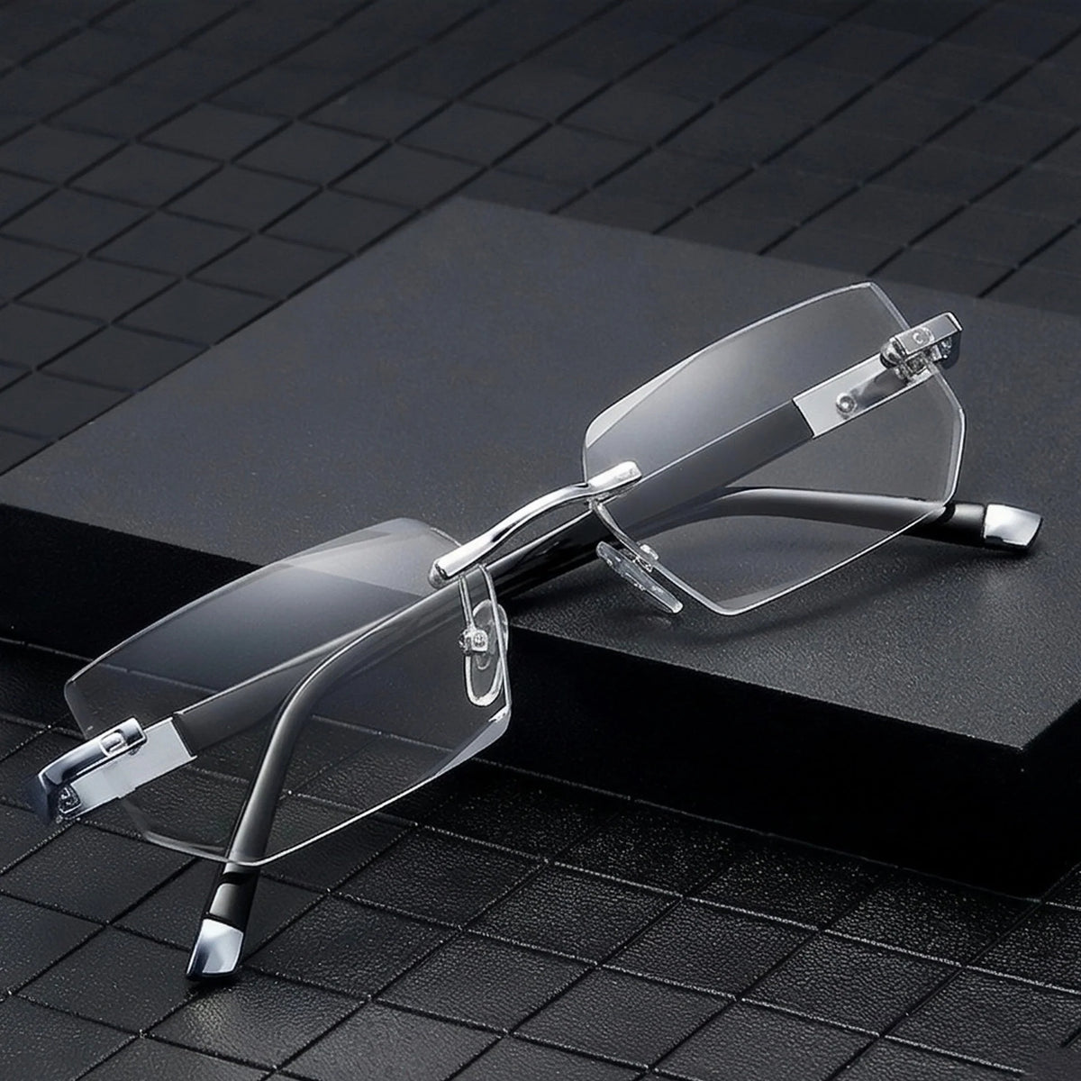 Reading Glasses Auto-Focus Blue Light & UV Protection Self-Tinting Lenses