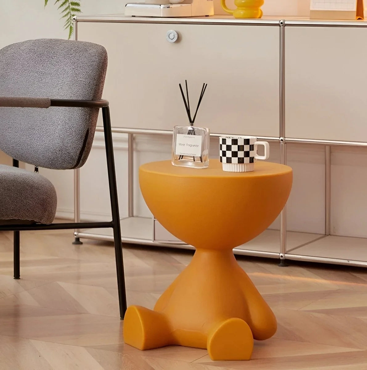 Round Coffee Table Lightweight Durable Plastic Compact Design
