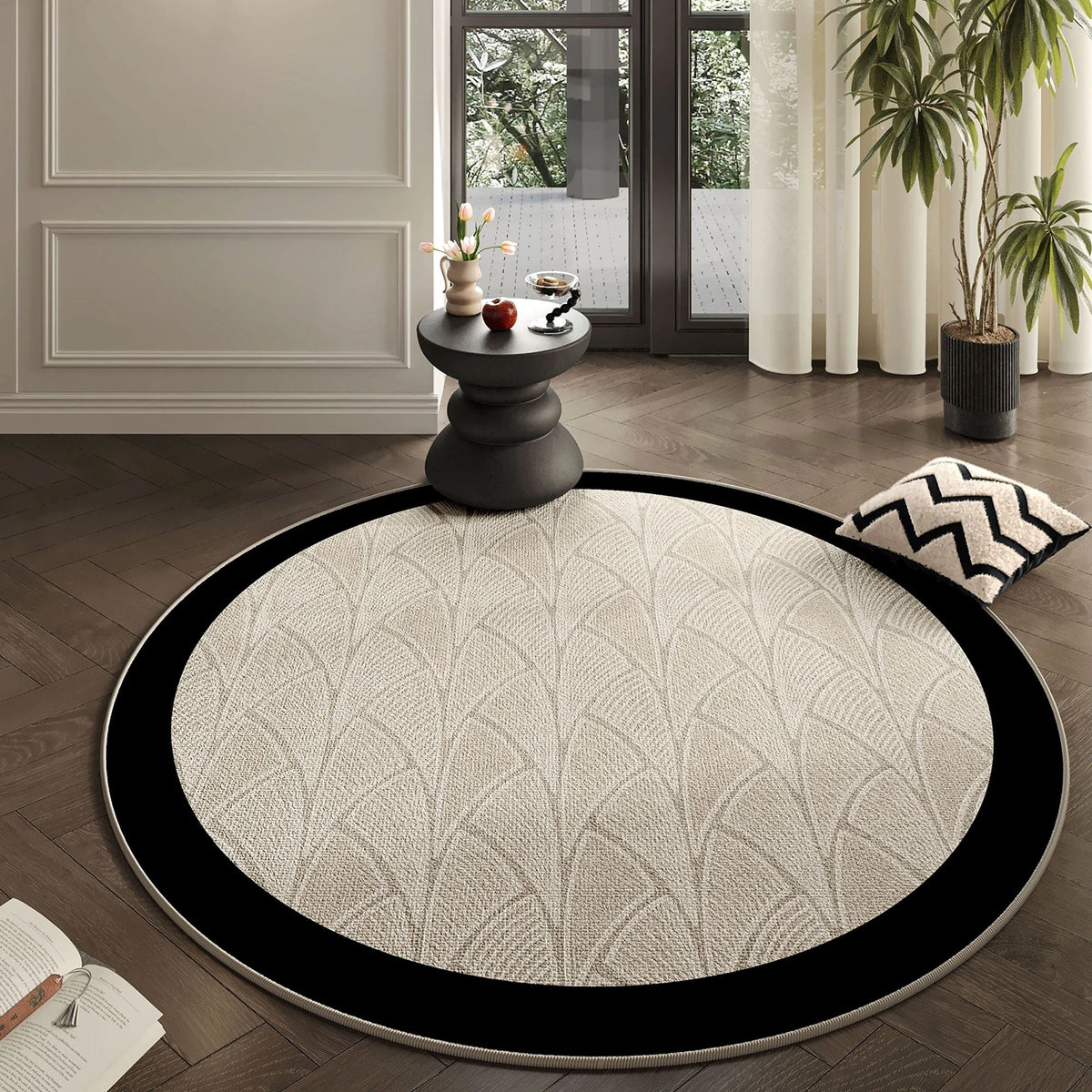 Round Rug Geometric Fan Pattern Durable Easy-Care Surface