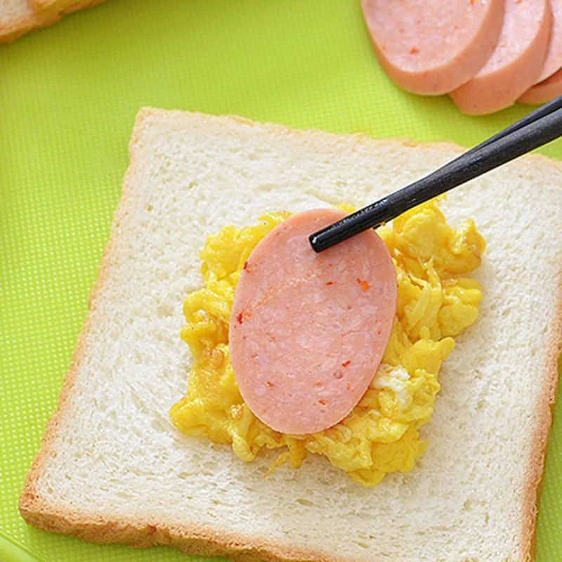 Sandwich Cutter & Sealer Bear Shape BPA-Free Plastic