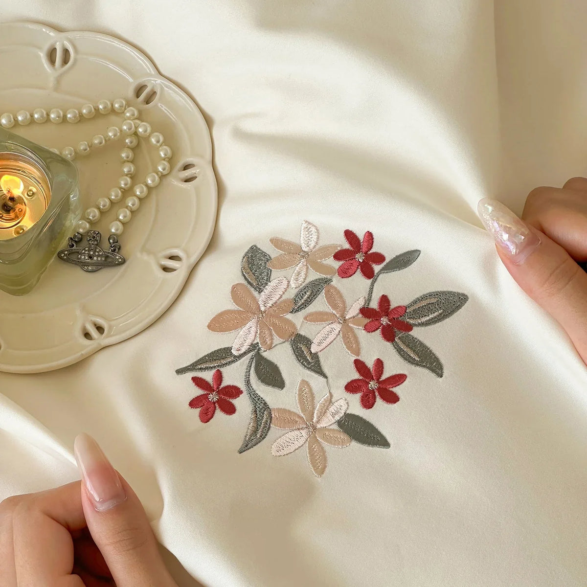 Satin Bedding Set Floral Embroidery Machine Washable
