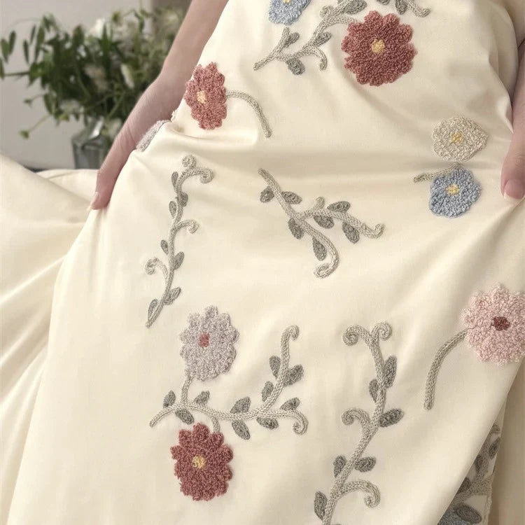 Satin Bedding Set Temperature-Regulating Floral Embroidery