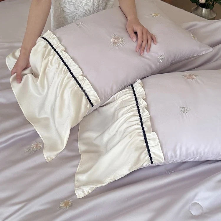 Satin Bedding Set Temperature-Regulating Floral Embroidery