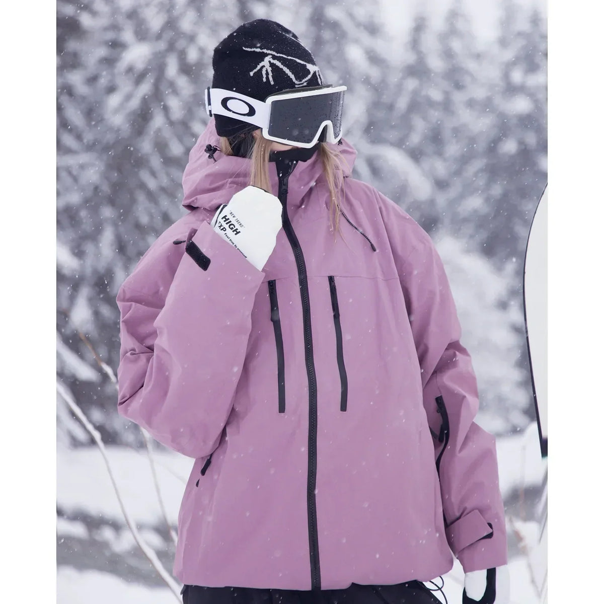 Ski Jacket Hooded Roomy Fit Practical Pockets