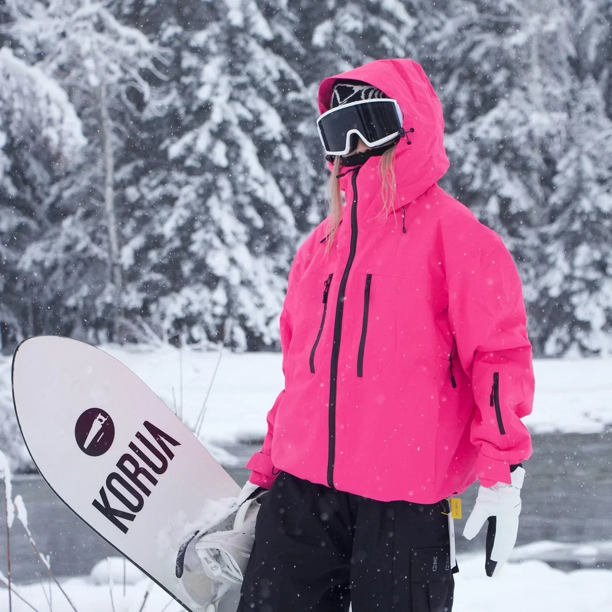 Ski Jacket Hooded Roomy Fit Practical Pockets