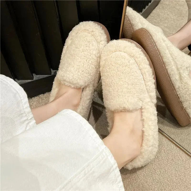 Slip-On Shoes Lamb Wool Lined Warm Winter Comfort