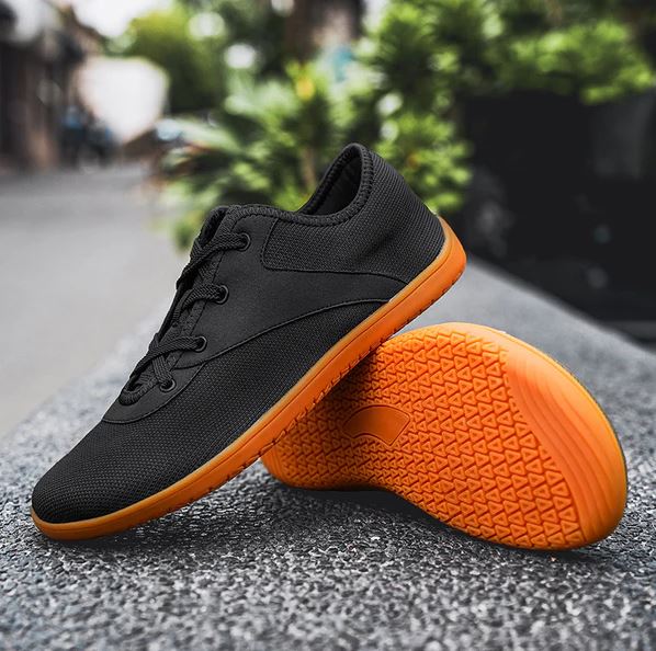 Sneakers Wide Toe Box Flexible Rubber Sole