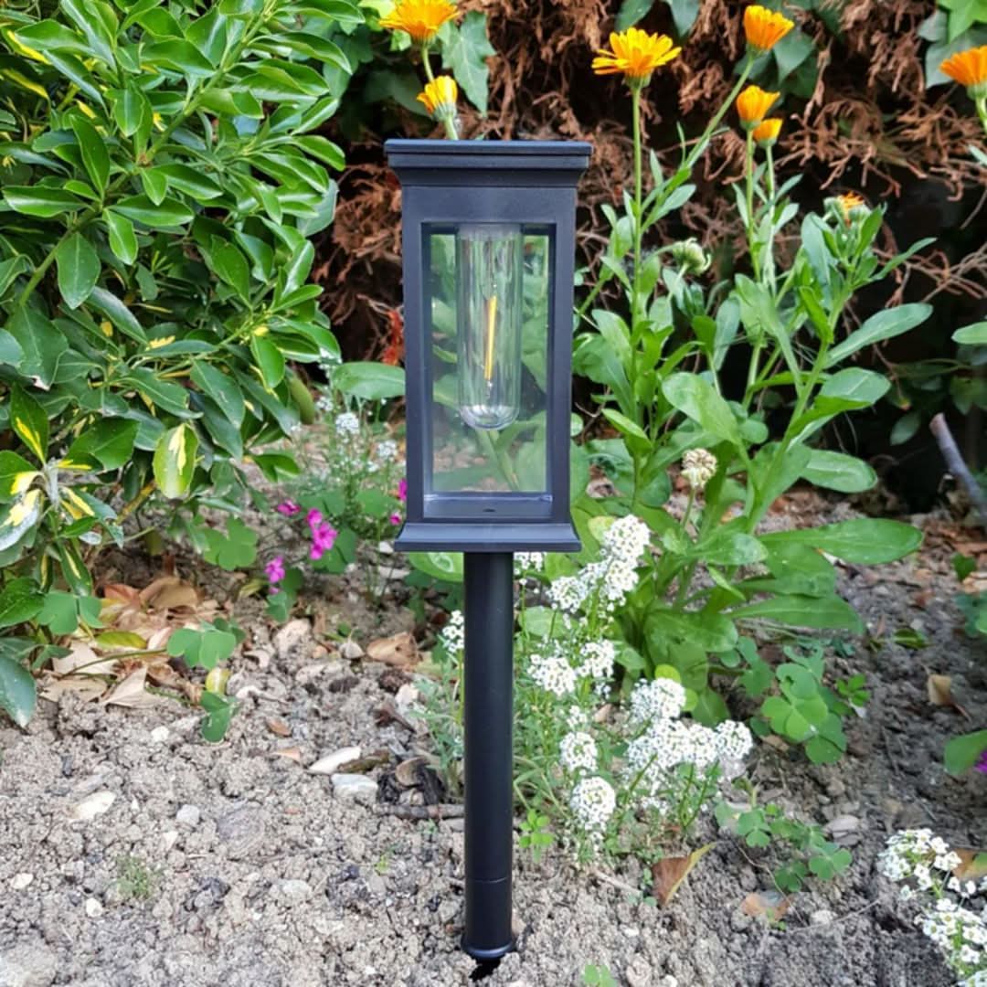 Solar Garden Lantern Filament LED 14 Hour Runtime