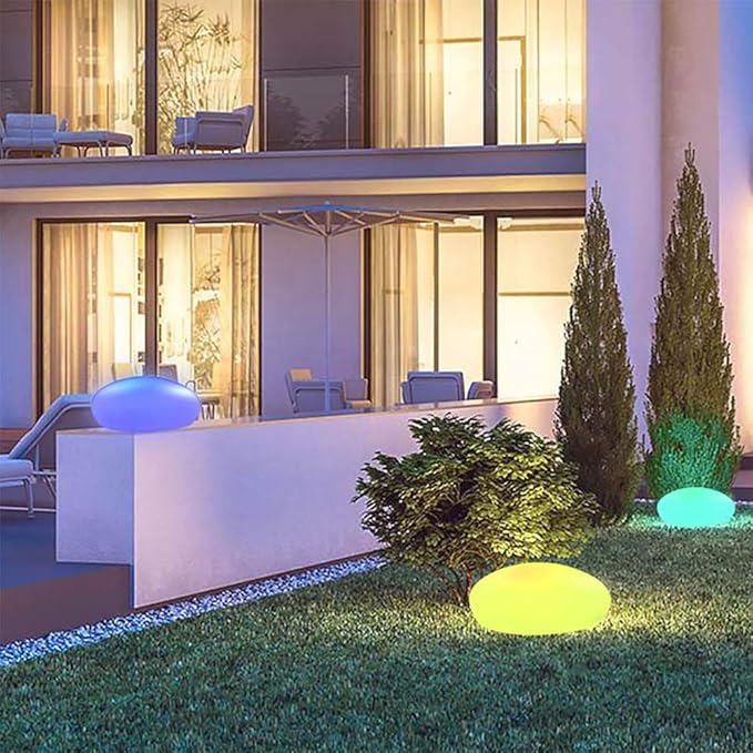 Solar Garden Light Cobblestone Style USB-C Rechargeable Weatherproof