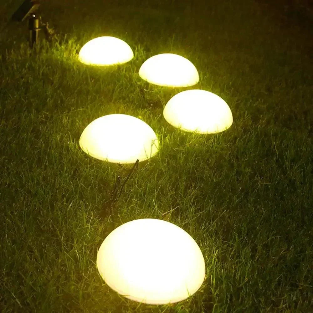 Solar Garden Light Half-Dome Weatherproof IP44