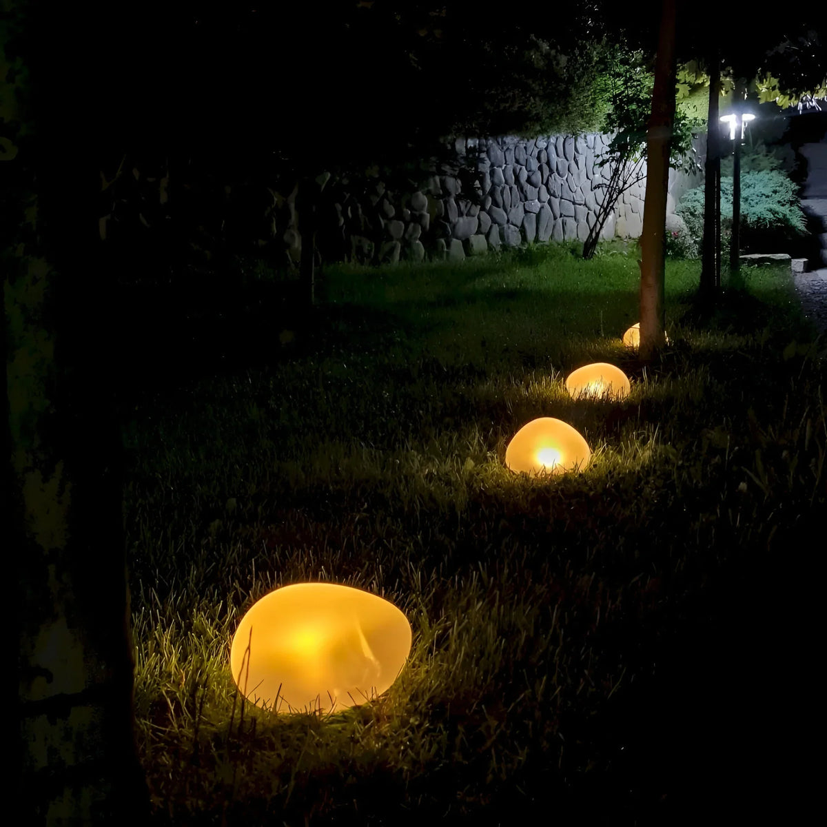 Solar Garden Lights Stone-Inspired Solar-Powered Automatic Dusk
