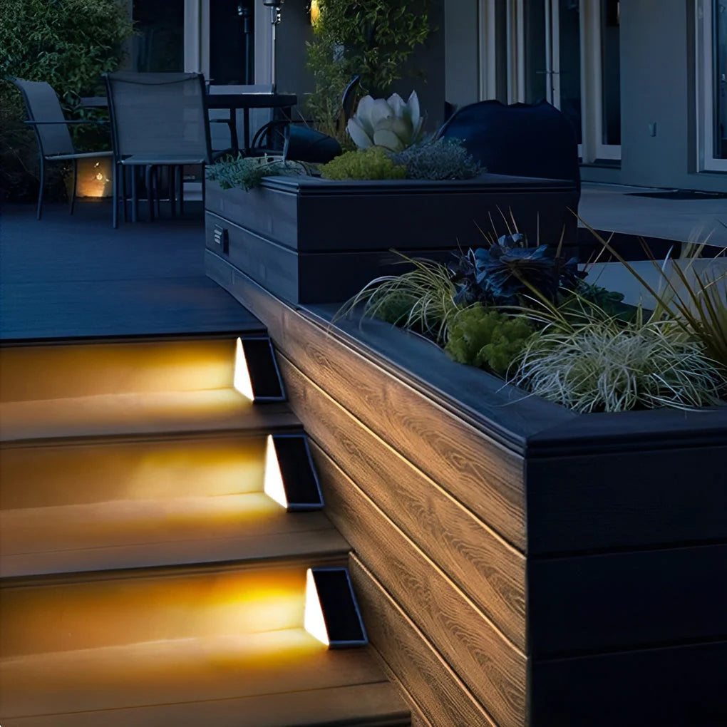 Solar Step Lights Triangle LED Waterproof 10-Hour Runtime