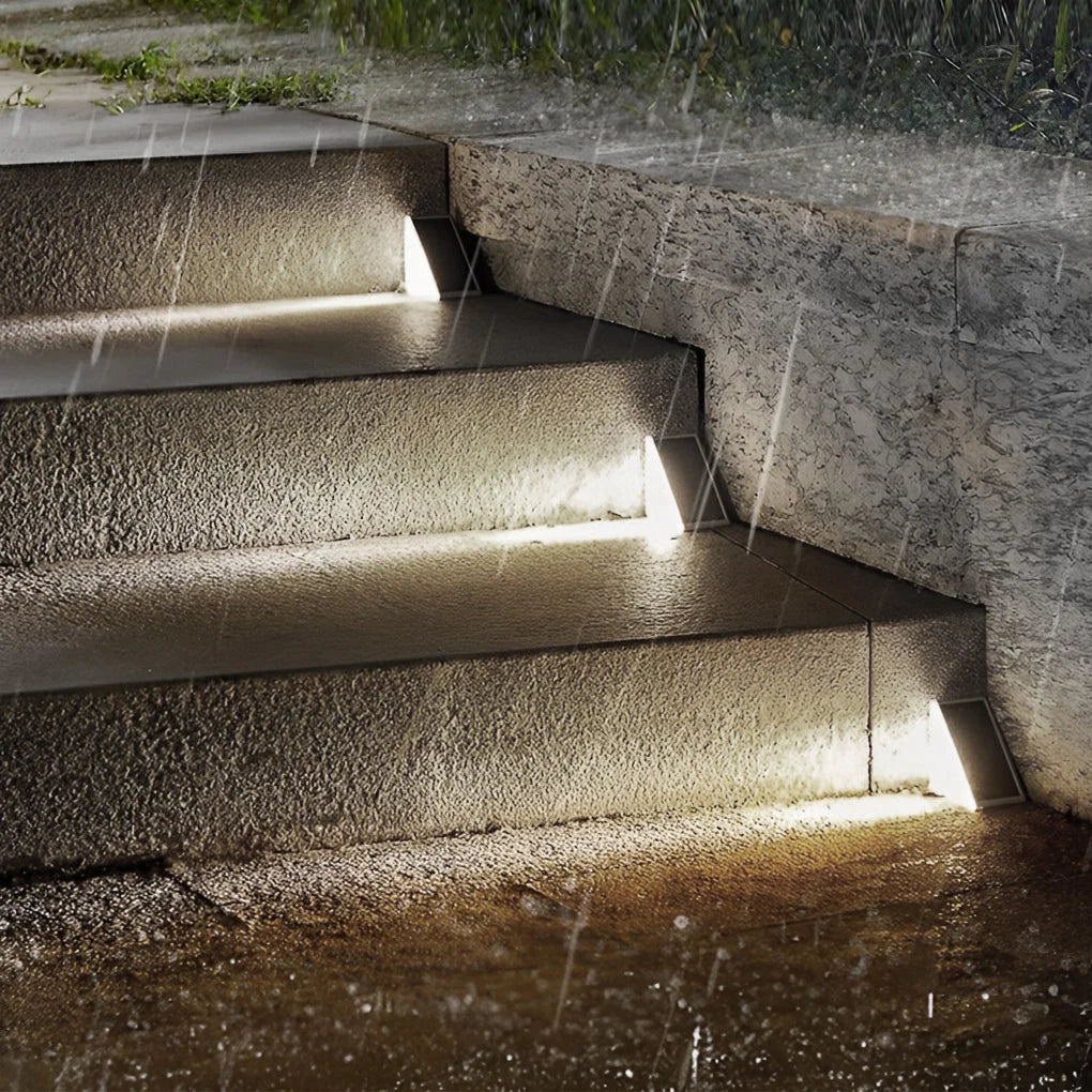 Solar Step Lights Triangle LED Waterproof 10-Hour Runtime