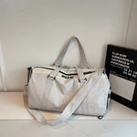 Sports Duffel Bag Large Capacity Tear-Resistant Fabric