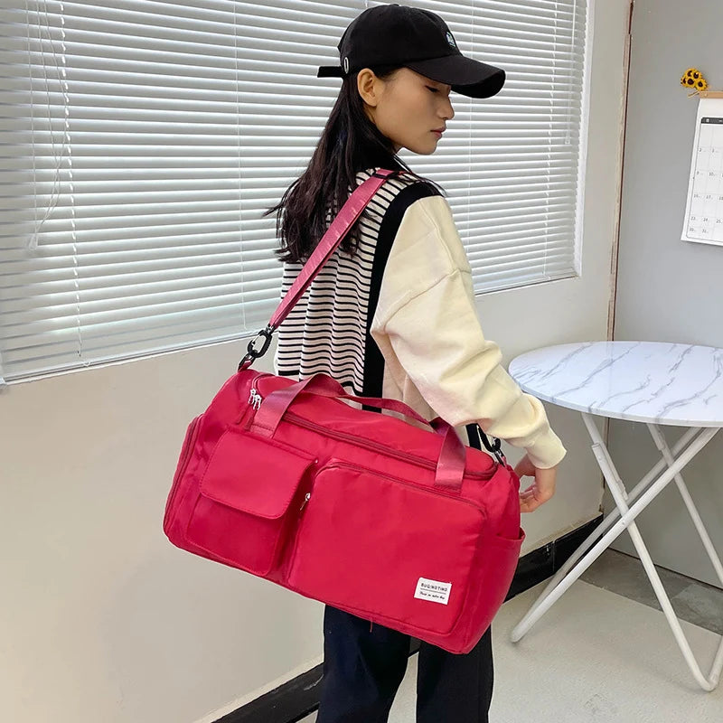 Sports Duffel Bag Water-Resistant Multiple Zippered Pockets Adjustable Strap