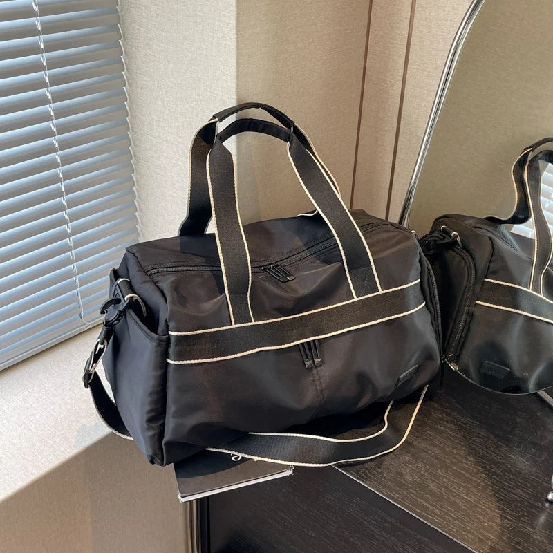 Sports Duffel Bag Water-Resistant Spacious Zippered Pockets