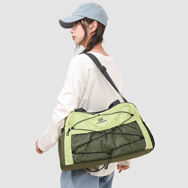 Sports Duffle Bag Large Capacity & Weather-Resistant