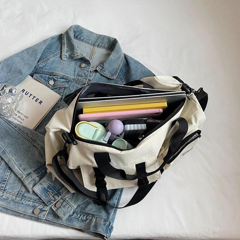 Sports Duffle Bag Water-Resistant Multi-Pocket Shoe Compartment