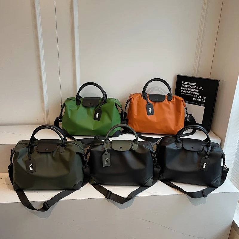 Sports Duffle Bag Waterproof Multiple Compartments Adjustable Strap