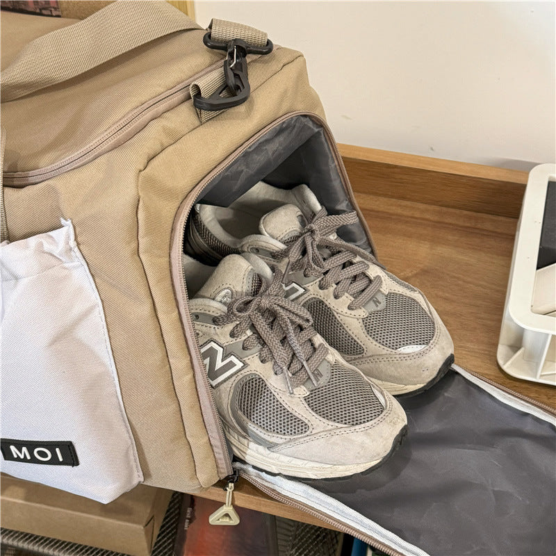 Sports Travel Organizer Weather-Resistant Mesh Pockets & Padded Strap