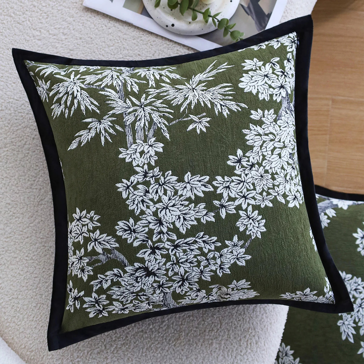 Square Cushion Cover Jacquard Floral Concealed Zipper 18x18