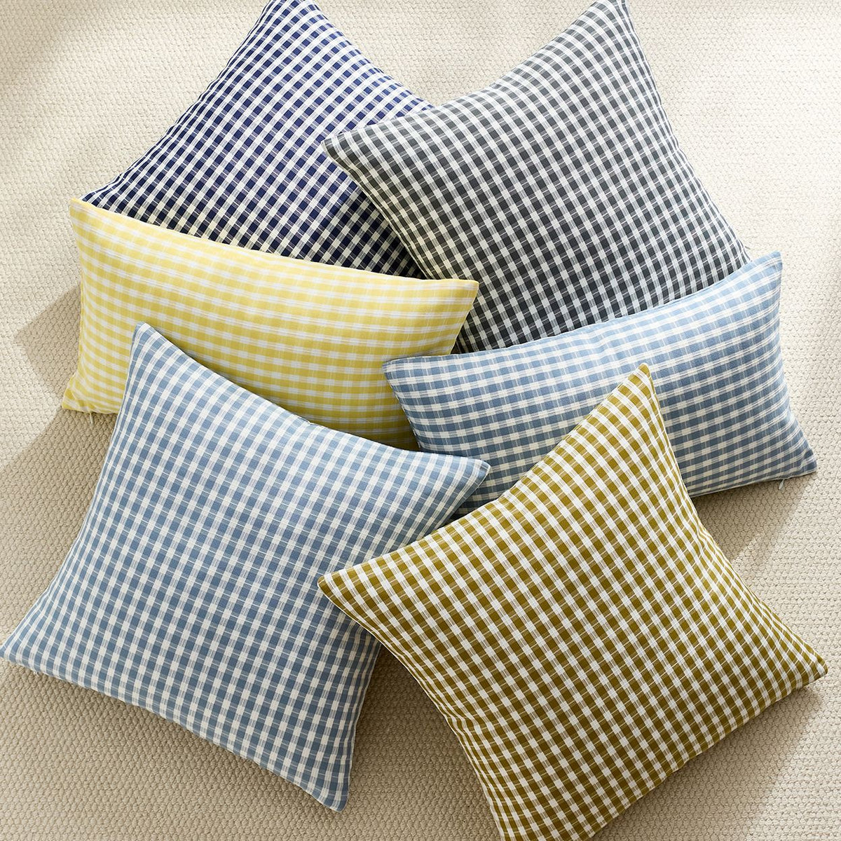 Square Pillow Cover Cotton-Linen Gingham Hidden Zipper
