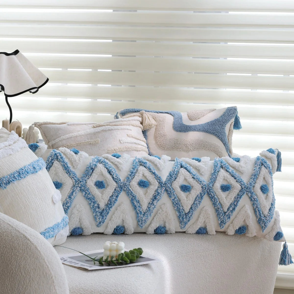 Square Pillow Cover Linen-Look Cotton Relief Tufting & Tassels