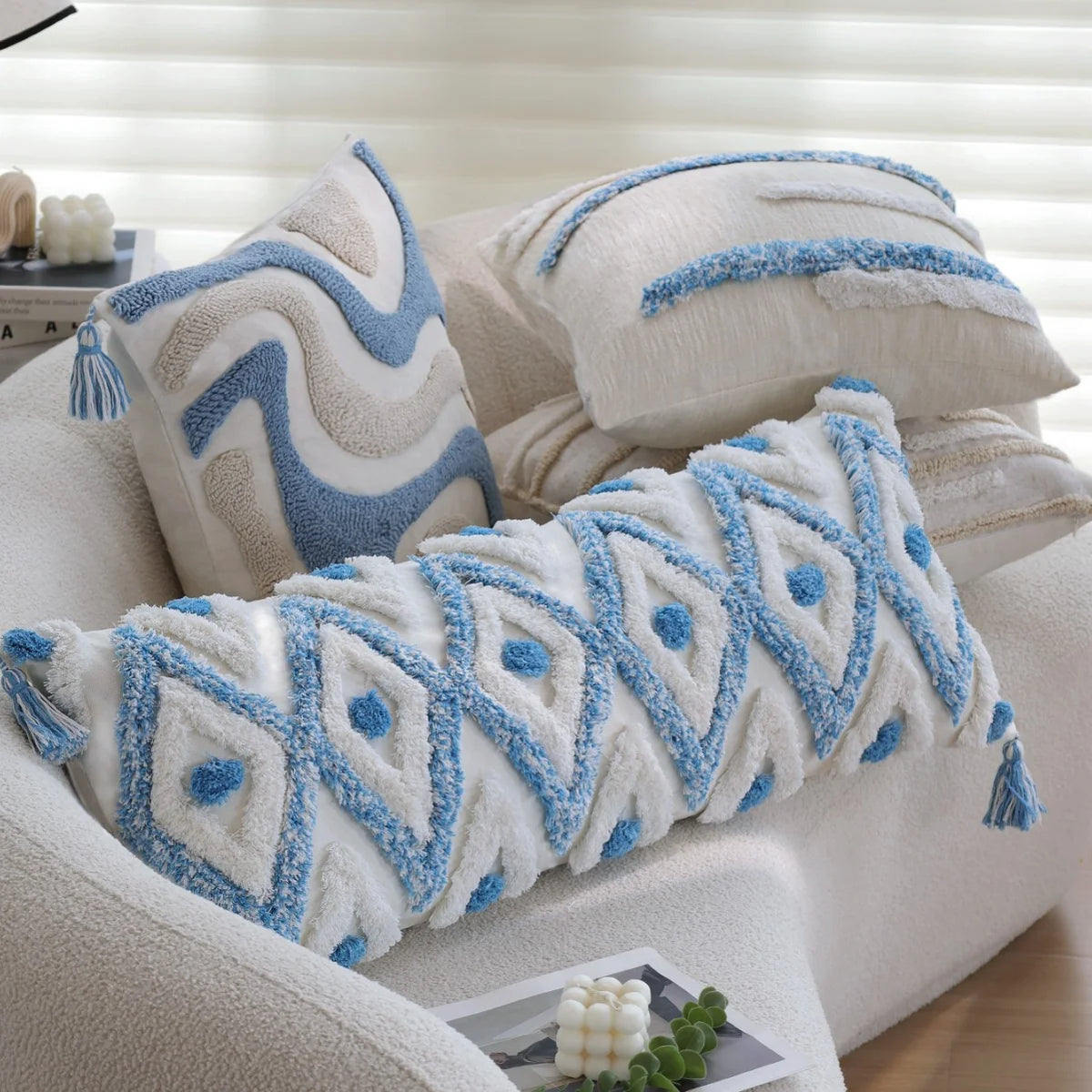 Square Pillow Cover Linen-Look Cotton Relief Tufting & Tassels